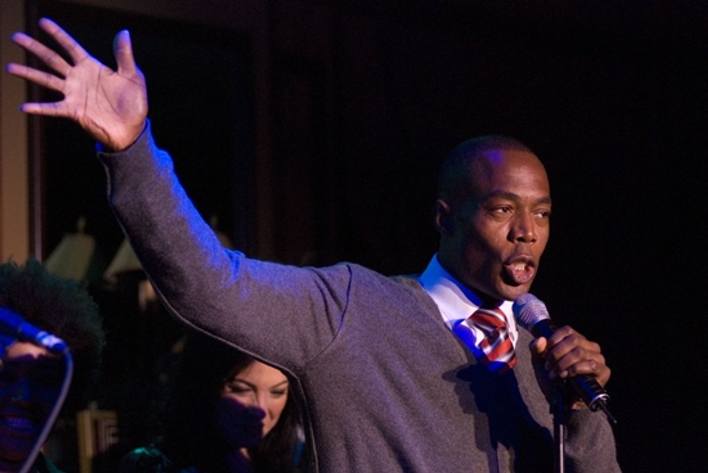 Photos: Mraz & More Sing for True Colors  Image