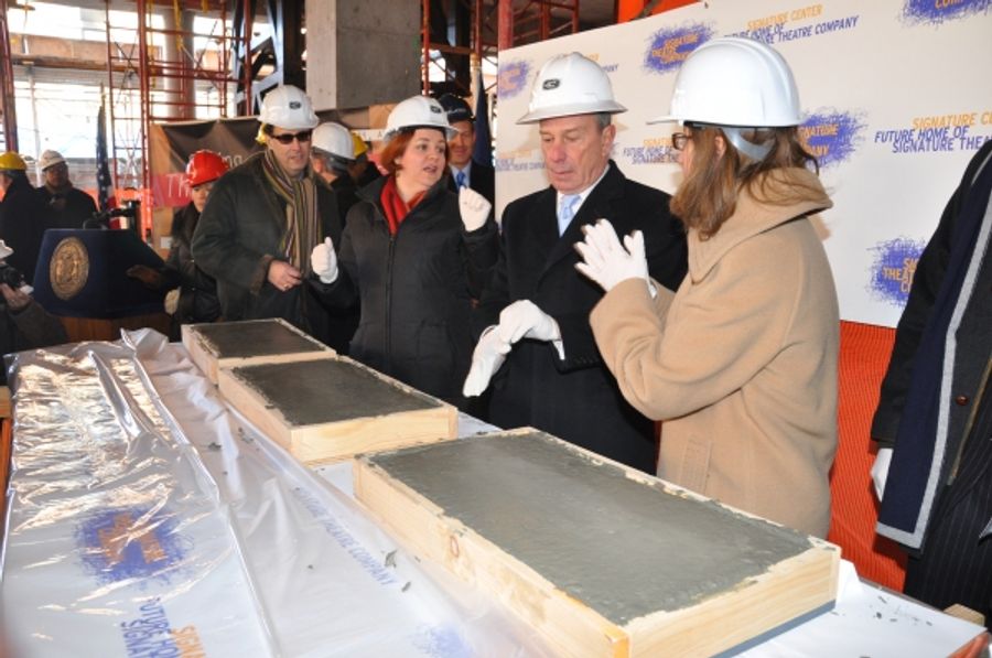 Photos: Signature Center Dedication Ceremony Image