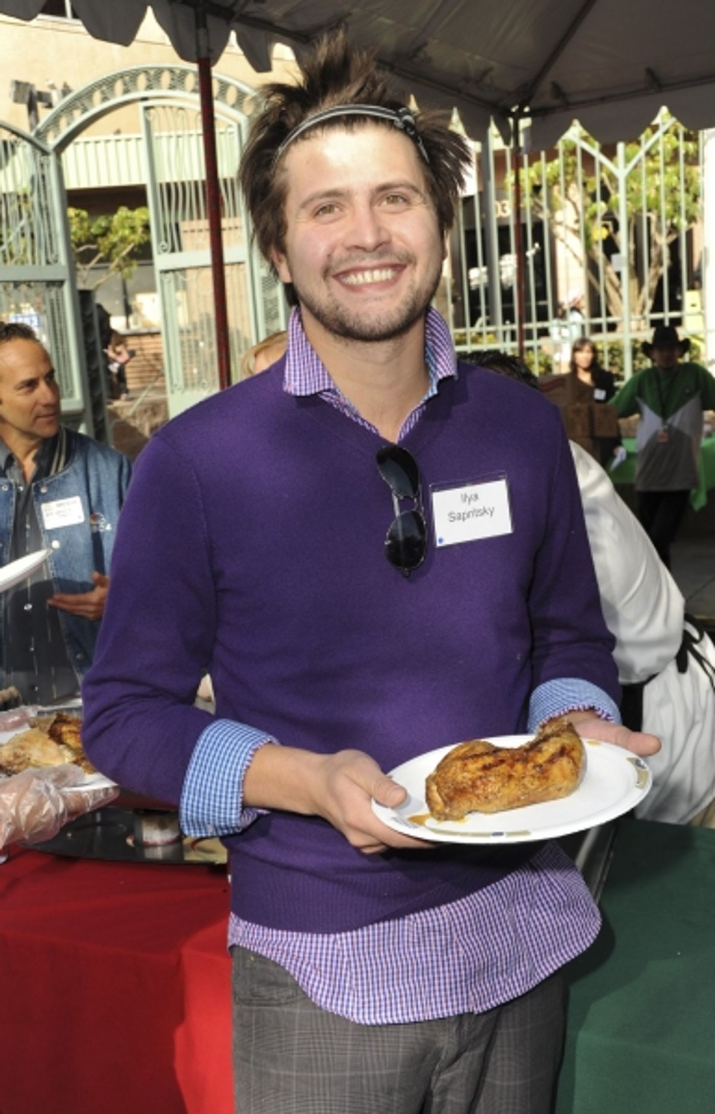 Photo Coverage: Corbin Bleu & More Spend Christmas Eve at the L.A. Mission Photo Coverage: Corbin Bleu & More Spend Christmas Eve at the L.A. Mission Image