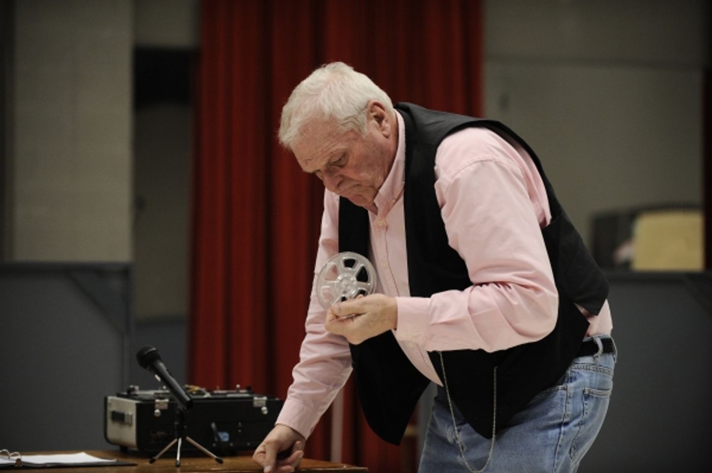 Photo Flash: Goodman Theatre's HUGHIE/KRAPP'S LAST TAPE  Image