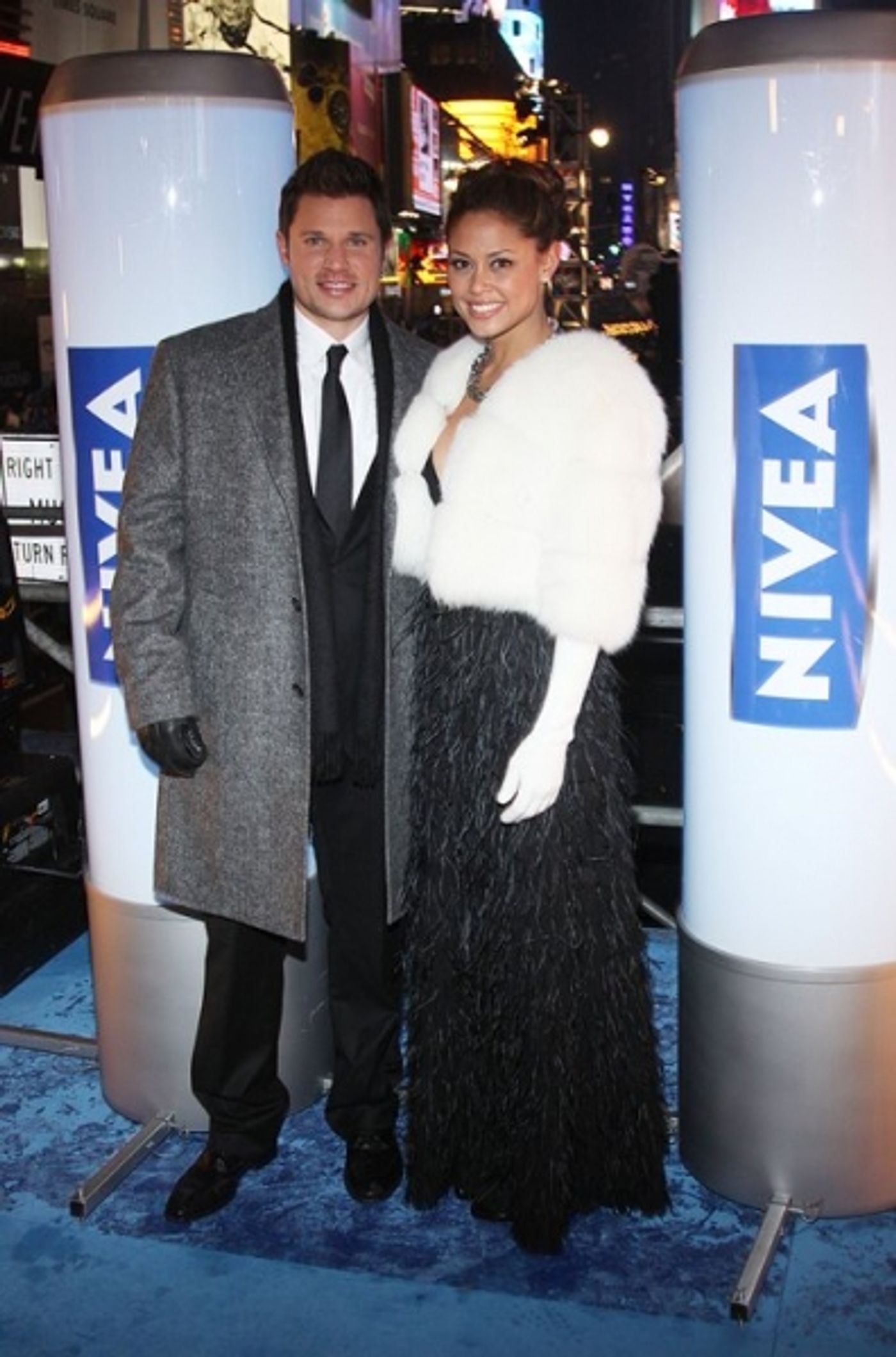 Photo Coverage: HAIR Cast & More Perform at New Year's Eve in NYC! Photo Coverage: HAIR Cast & More Perform at New Year's Eve in NYC! Image