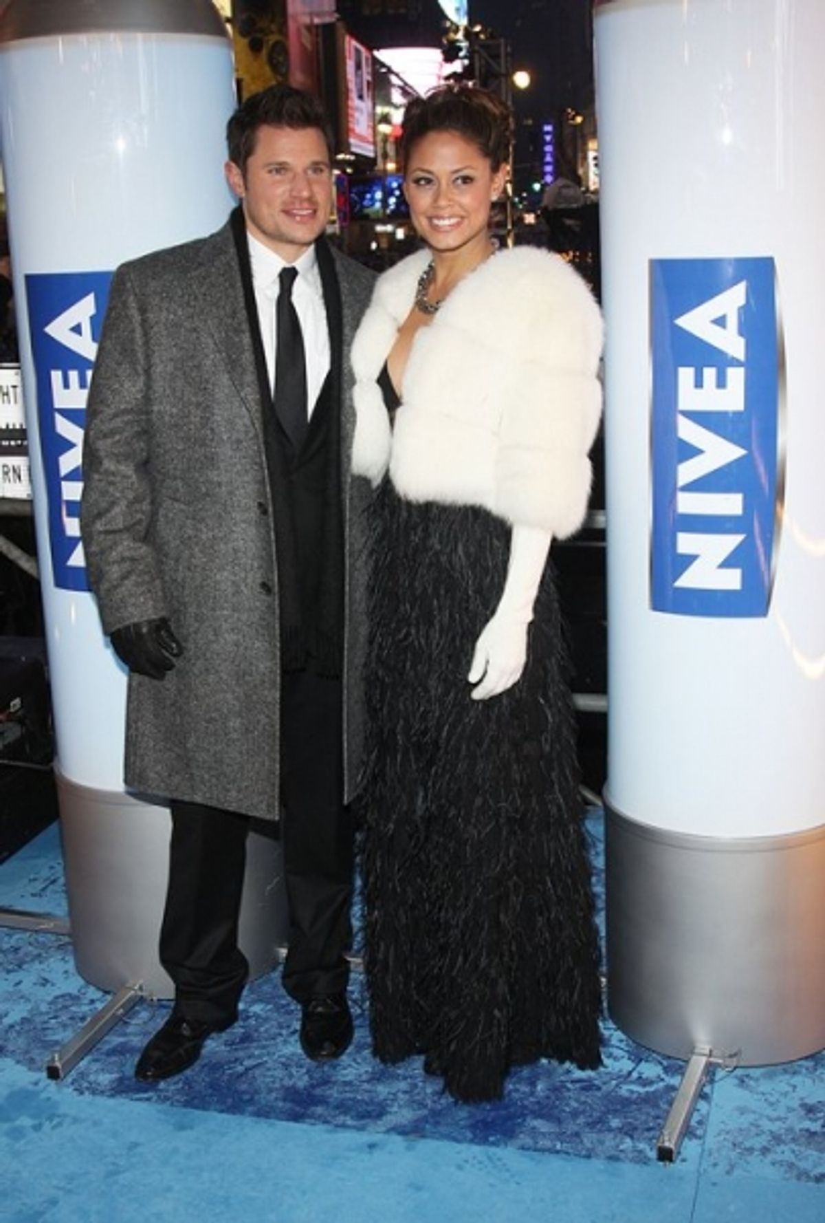  Nick Lachey and Vanessa Minillo  at 