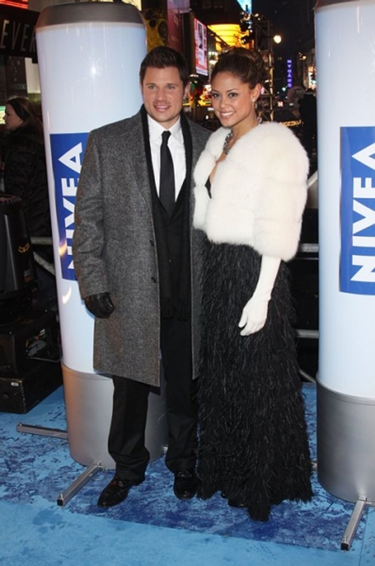  Nick Lachey and Vanessa Minillo  at 