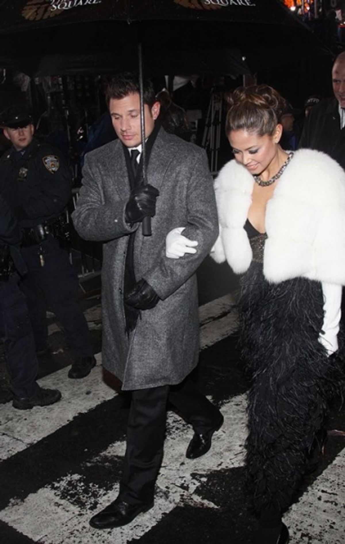  Nick Lachey and Vanessa Minillo  at 