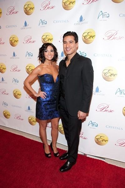   Courtney Mazza and Mario Lopez  Photo