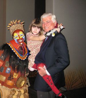 Tshidi Manye (Rafiki), Senator Chris Dodd with daughter Grace Photo
