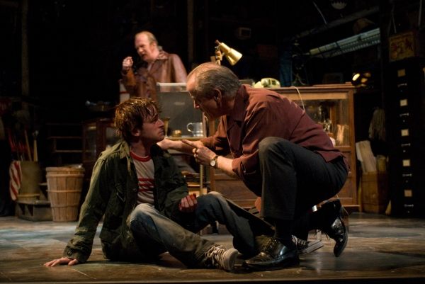 Photo Flash: Steppenwolf Theatre's AMERICAN BUFFALO Now Playing Thru February 14  Image