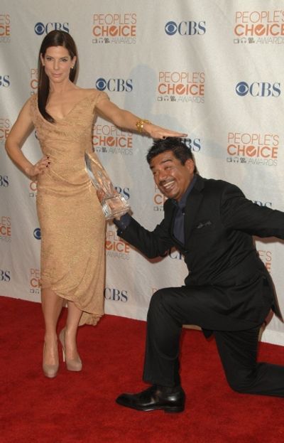  Sandra Bullock and George Lopez Photo