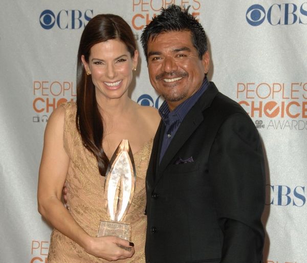  Sandra Bullock and George Lopez Photo