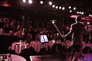 Aaron Weinstein & the crowd @ BroadwayWorld Aaron Weinstein & the crowd Photo