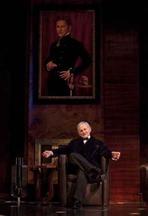Victor Garber Photo
