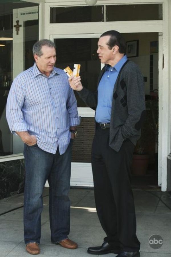 Ed O'Neill and Chazz Palminteri Photo