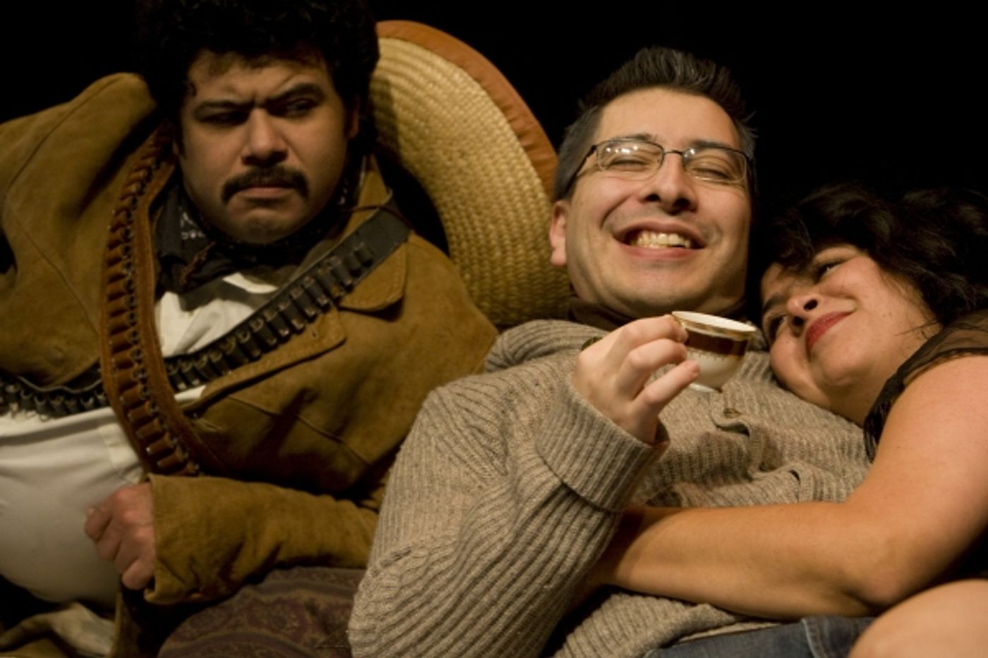 Photo Flash: Miracle Theatre Presents ENTRE VILLA Y UNA MUJER DESNUDA  Image