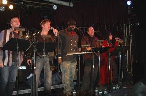 Jeremy Kushnier, Ron Bohmer, Gregory Porter, Michael Lanning and Sophia Ramos Photo