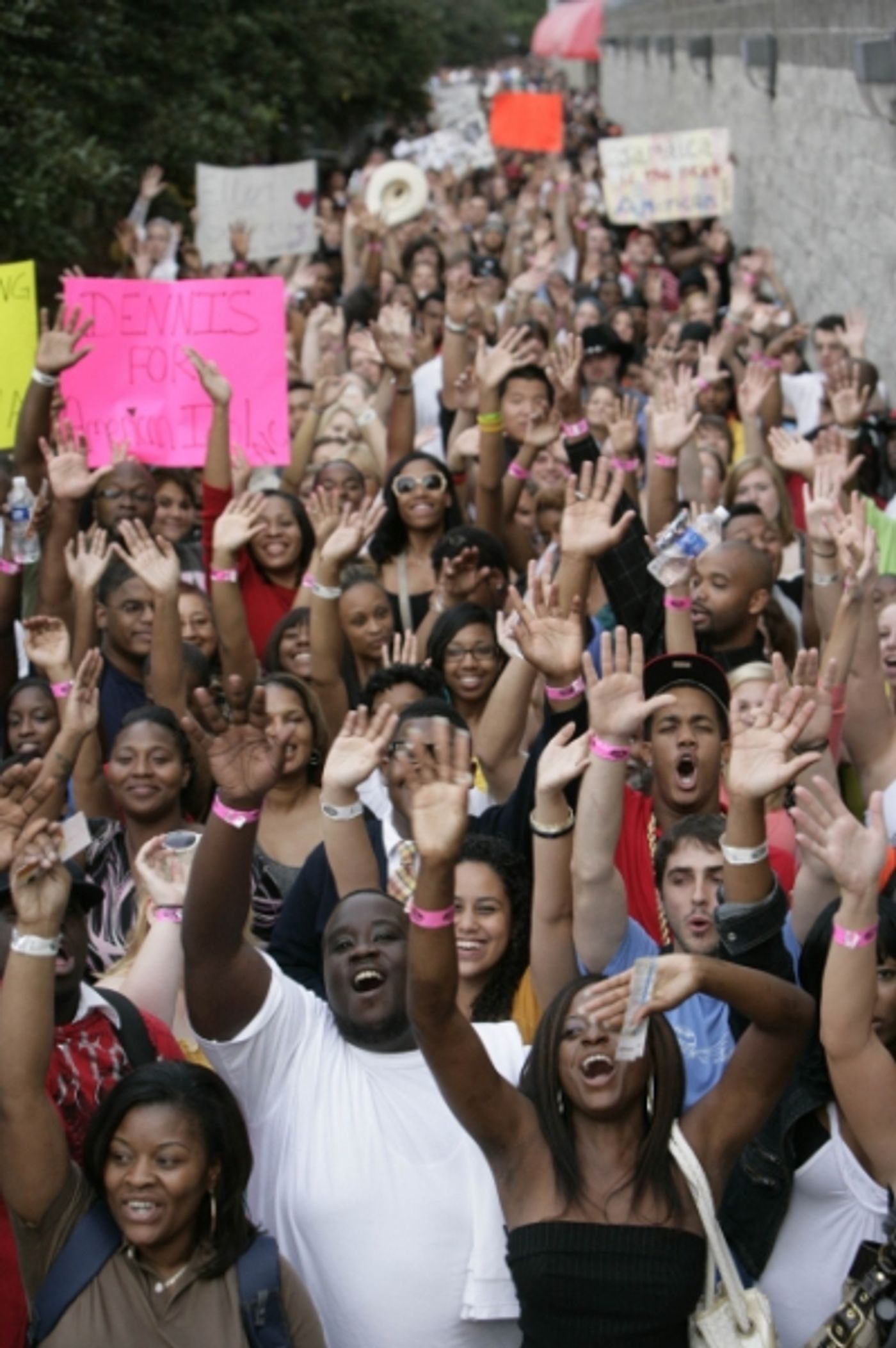 Photo Flash: 'IDOL' Photo Recap - Boston & Atlanta Auditions Photo Flash: 'IDOL' Photo Recap - Boston & Atlanta Auditions Image