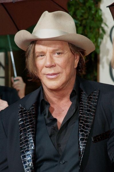 Photo Coverage: Golden Globe Awards Arrivals Part 1 — photo 91 of 127