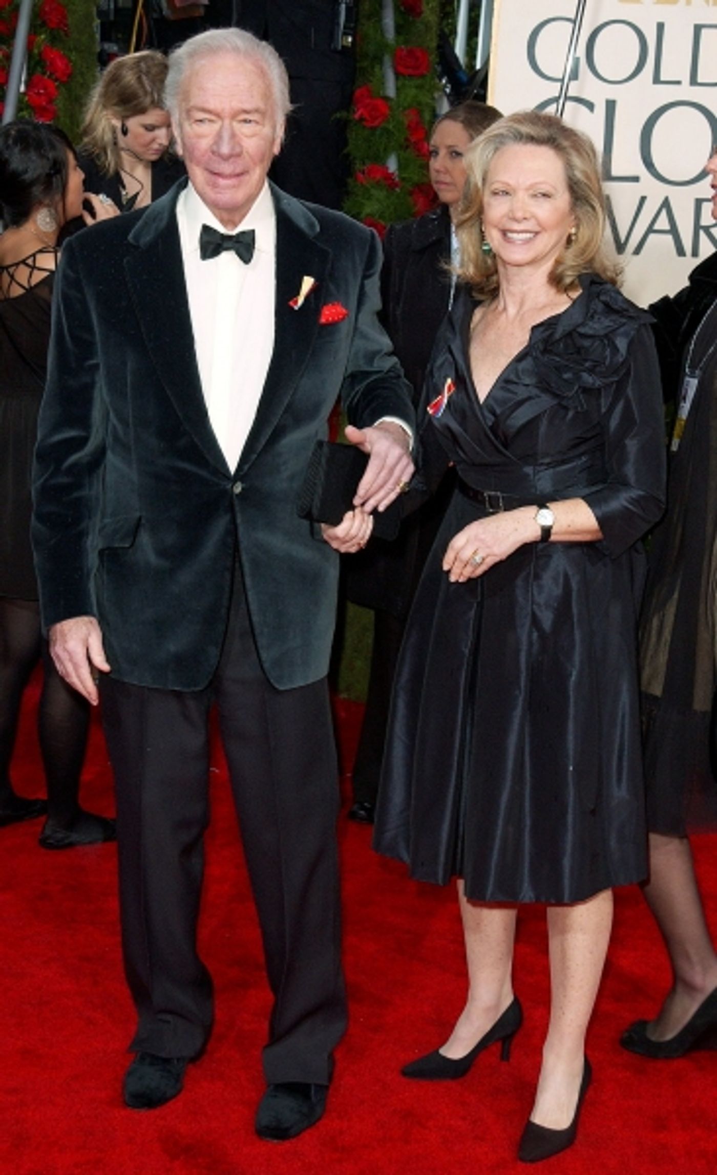 Photo Coverage: Golden Globe Awards Arrivals Part 1  Image