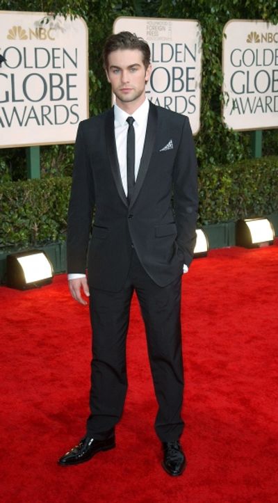  Chase Crawford  Photo