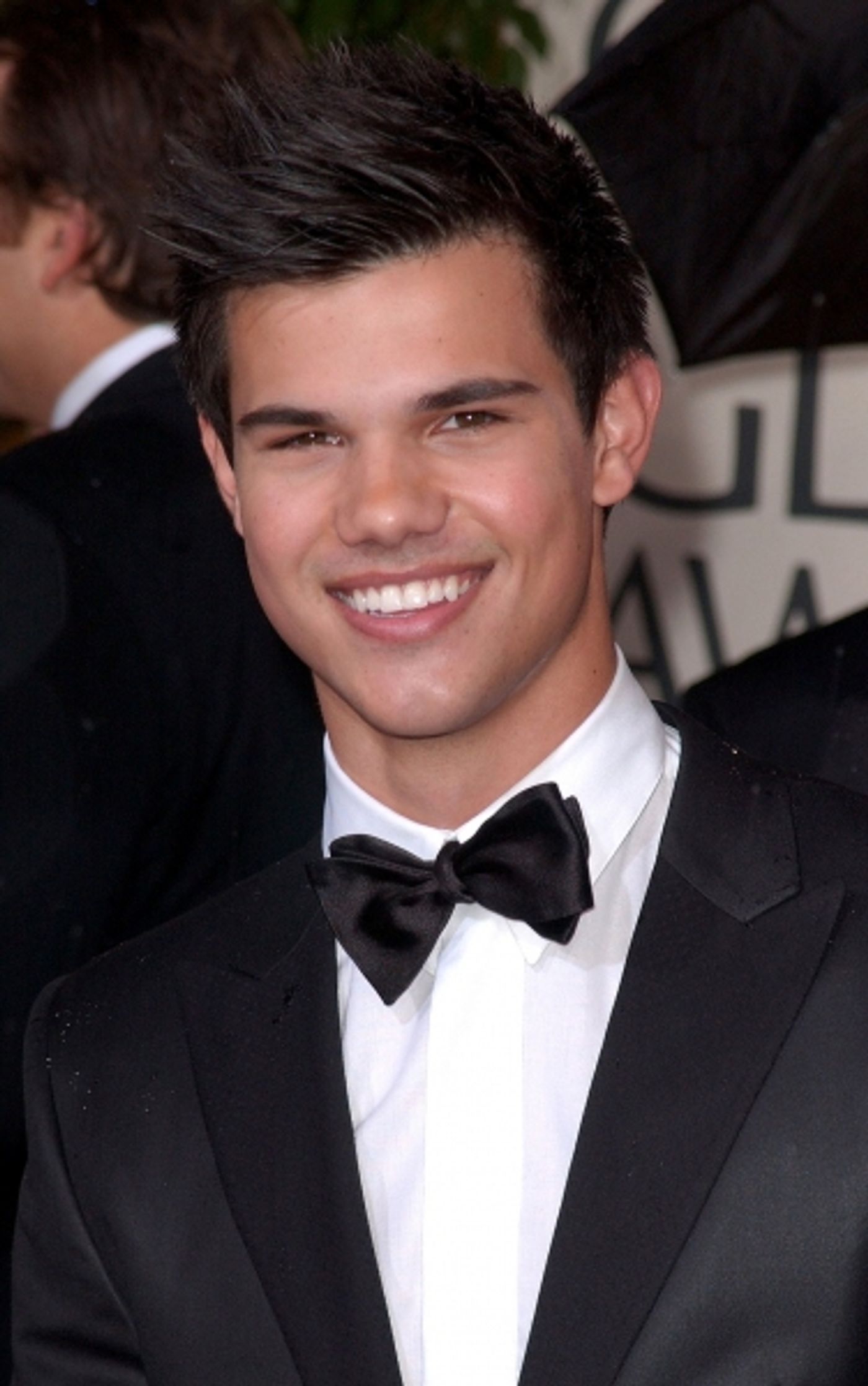 Photo Coverage: Golden Globe Awards Arrivals Part 2  Image