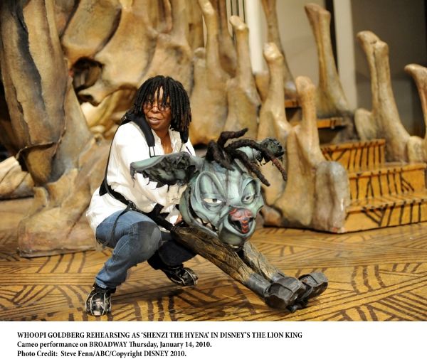 Photo Flash: Whoopi Goldberg in Rehearsal & Performance for Cameo Appearance on Broadway's THE LION KING  Image