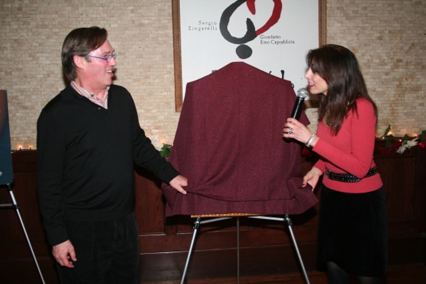 Photo Coverage: Richard Thomas Joins Broadway Wall of Fame at Tony's di Napoli Photo Coverage: Richard Thomas Joins Broadway Wall of Fame at Tony's di Napoli Image