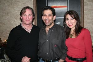 Richard Thomas, Rick Sommers and Valerie Smaldone
@ BroadwayWorld Richard Thomas, Rick Sommers and Valerie Smaldone
Photo