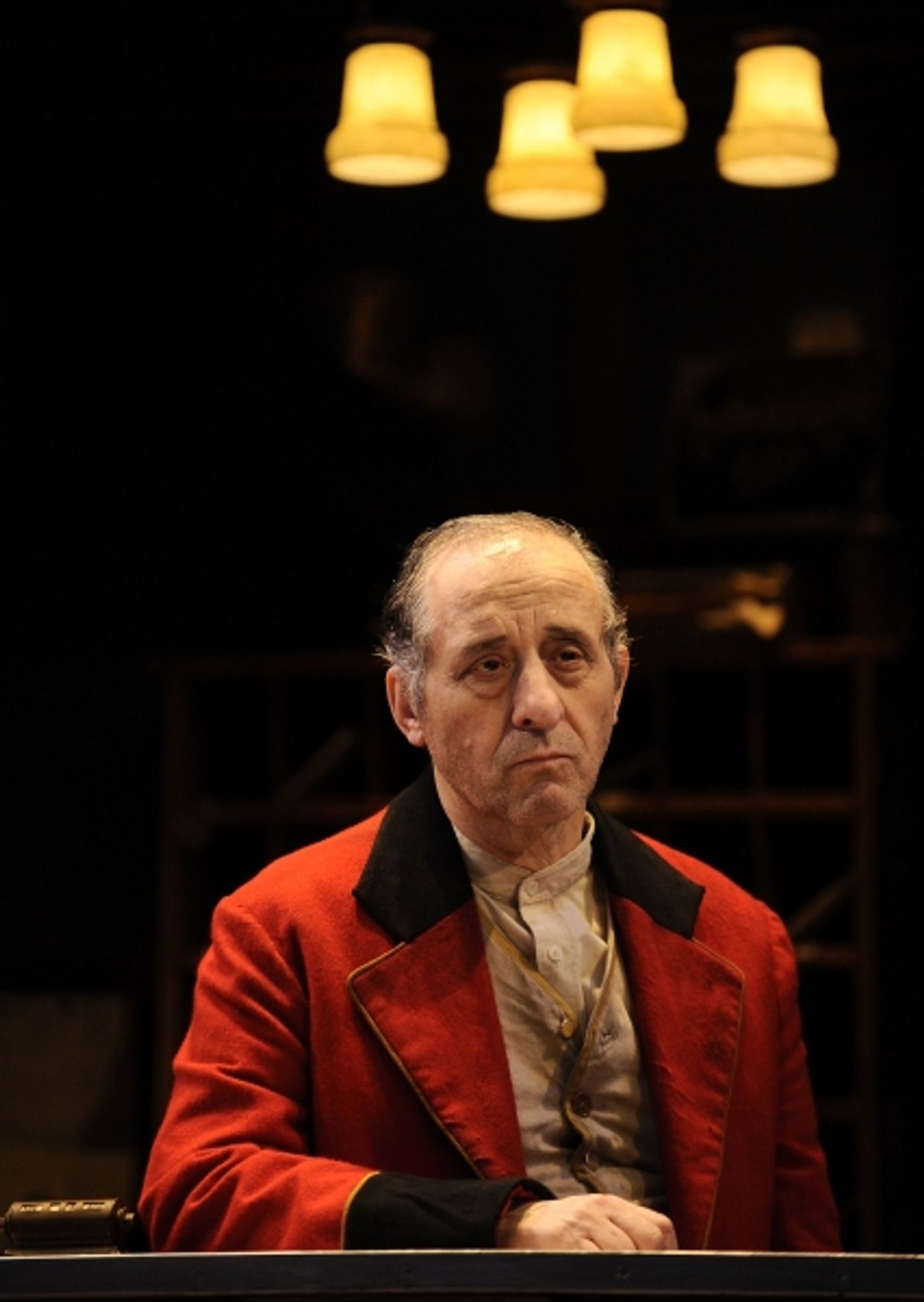 Photo Flash: Goodman Theatre Presents HUGHIE/KRAPP'S LAST TAPE  Image