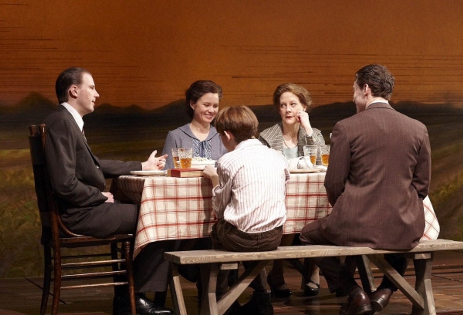 Photo Flash: THE ORPHANS' HOME CYCLE PART 3: THE STORY OF A FAMILY — photo 2 of 6