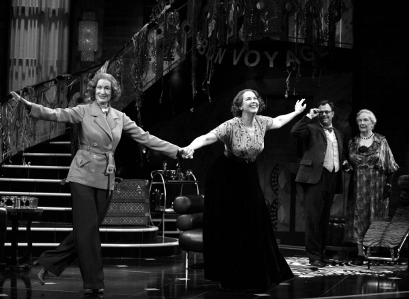 Photo Coverage: PRESENT LAUGHTER Opening Night Curtain Call Photo Coverage: PRESENT LAUGHTER Opening Night Curtain Call Image