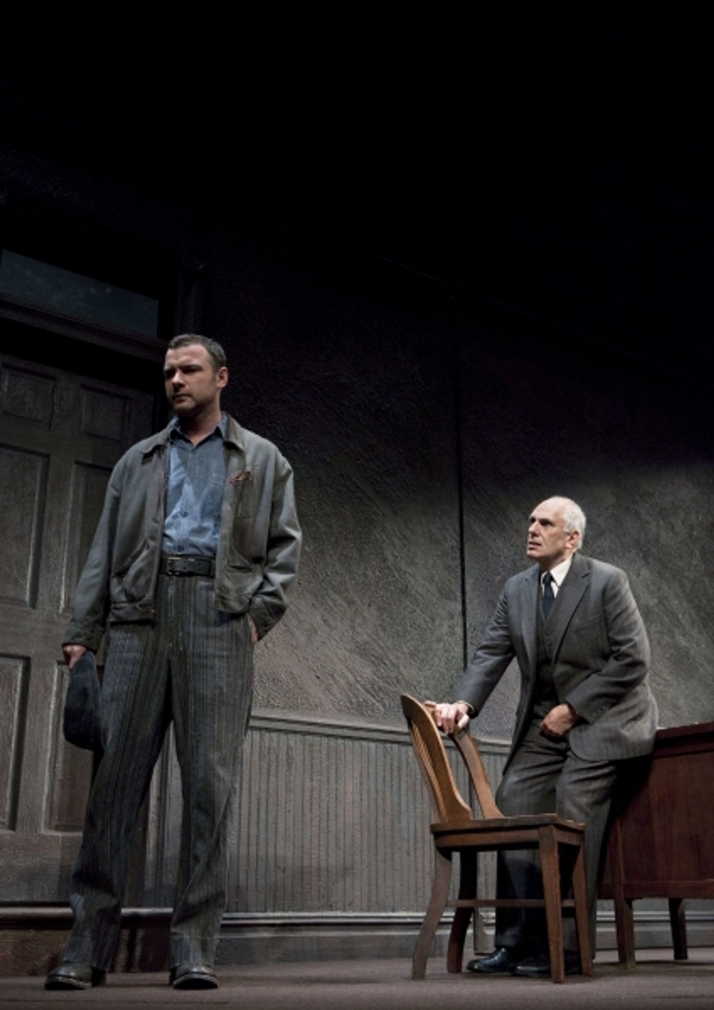 Photo Flash: A VIEW FROM THE BRIDGE  Image