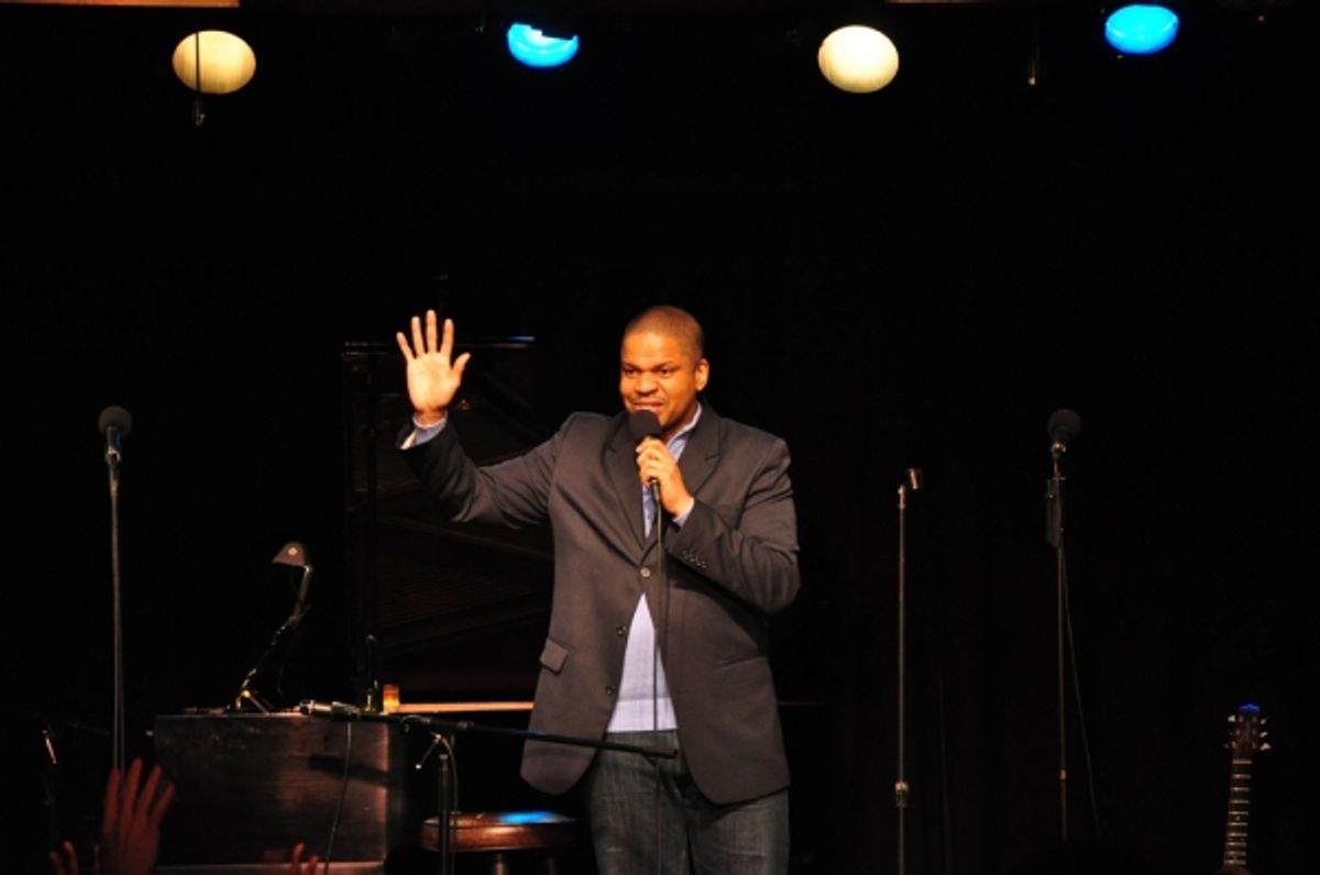 Host Lee Summers at 