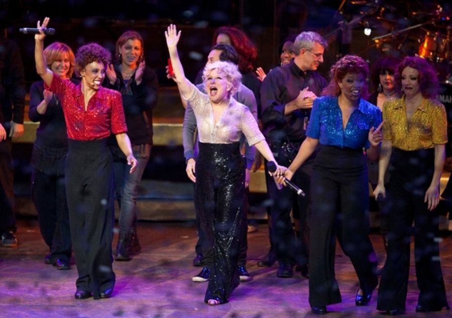 Photo Coverage: Bette Midler Ends Las Vegas Run Image