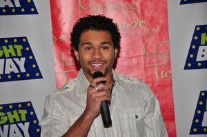 Corbin Bleu Photo