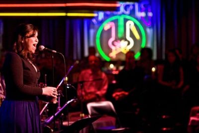Lindsay Mendez Photo