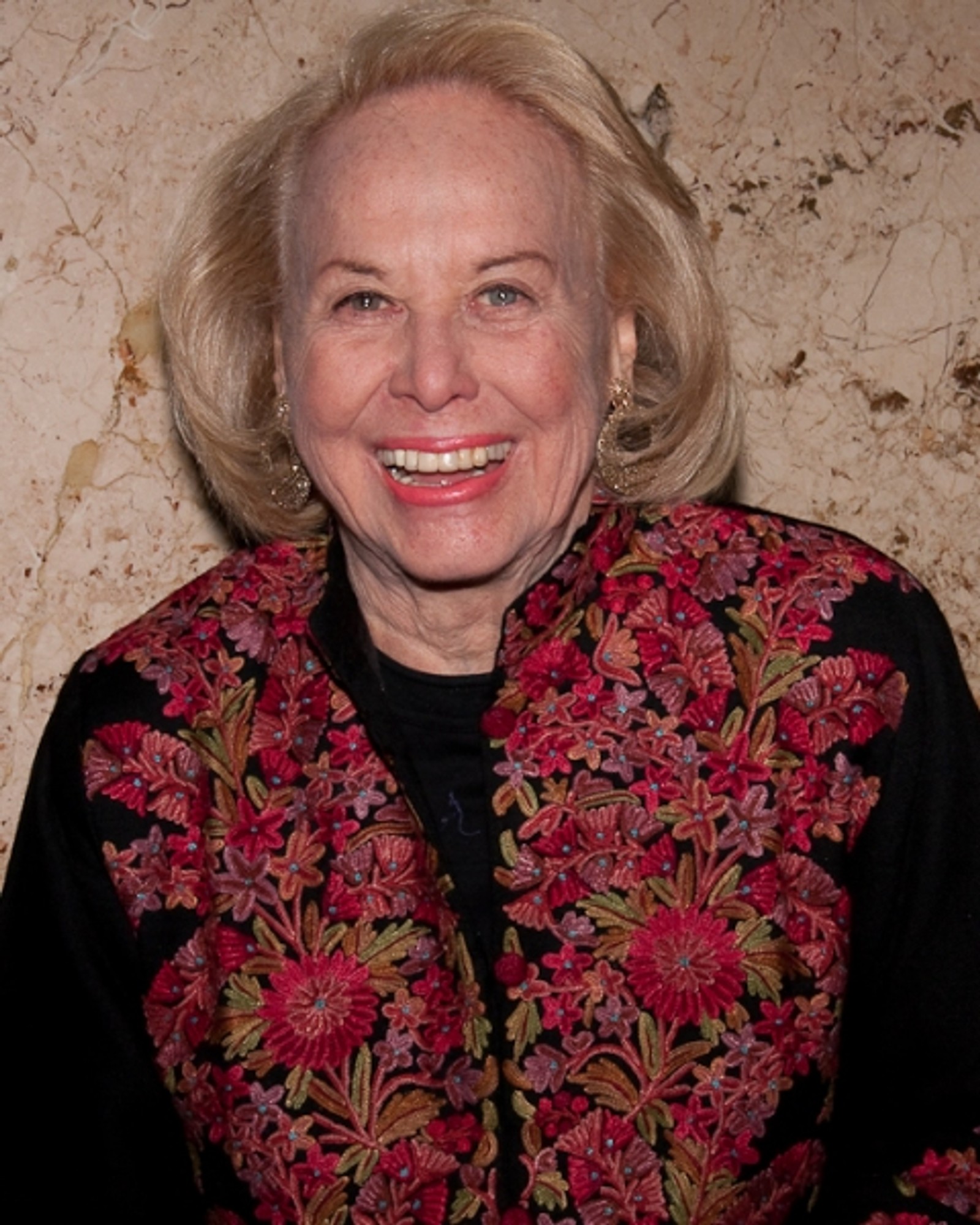 Photo Coverage: Stars Come Out to Celebrate Elaine Stritch's Birthday — photo 4 of 32