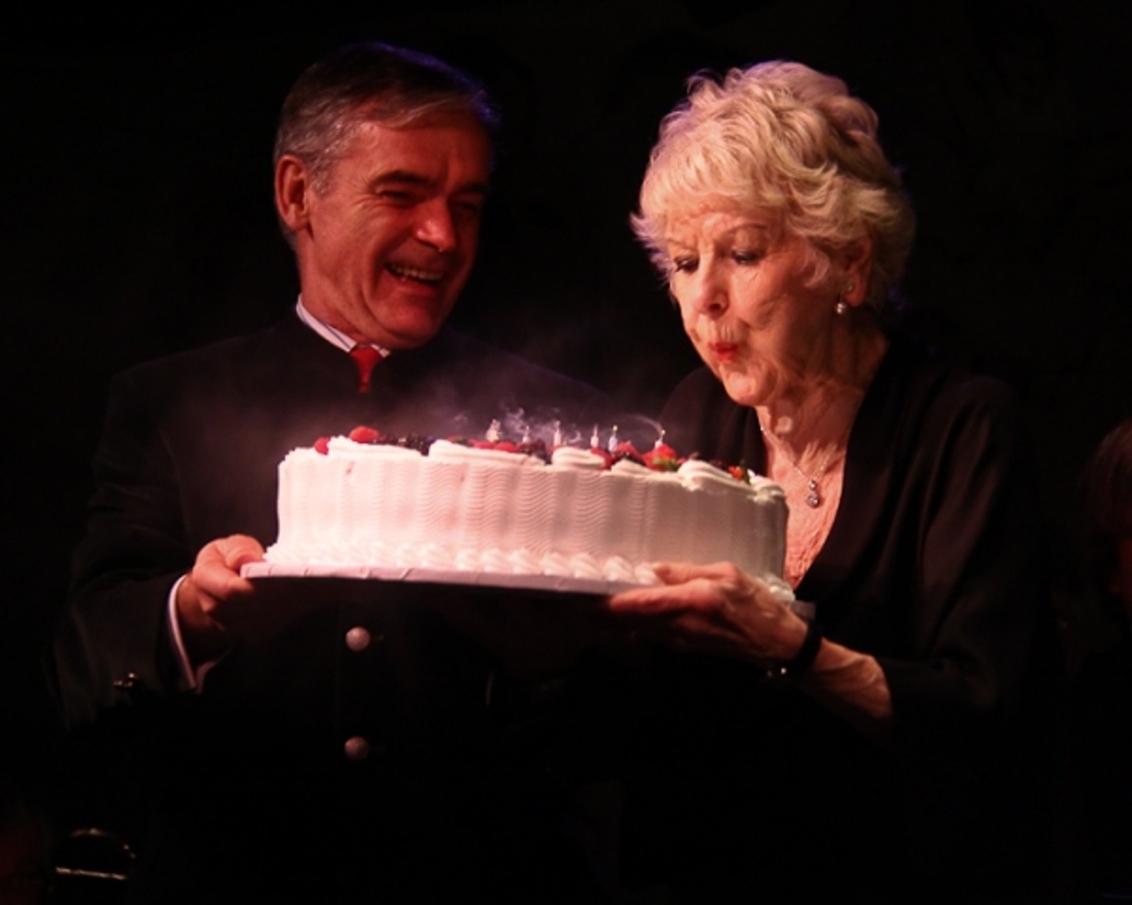 Photo Coverage: Stars Come Out to Celebrate Elaine Stritch's Birthday — photo 16 of 32
