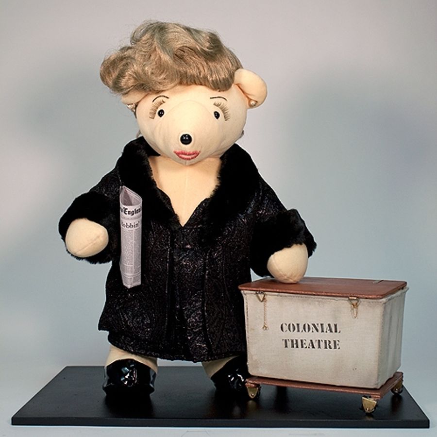 Photo Flash: Bidding For Good: Broadway Bears Image