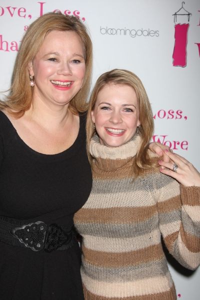 Photo Coverage: LOVE, LOSS AND WHAT I WORE Welcomes New Cast Rhea, Gleason, Garofalo, Kane & Raphael Photo Coverage: LOVE, LOSS AND WHAT I WORE Welcomes New Cast Rhea, Gleason, Garofalo, Kane & Raphael Image
