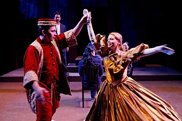 Matt Rein and Kim Kivens (foreground), Randy Reyes, Rose Tran and Erika Crane Photo