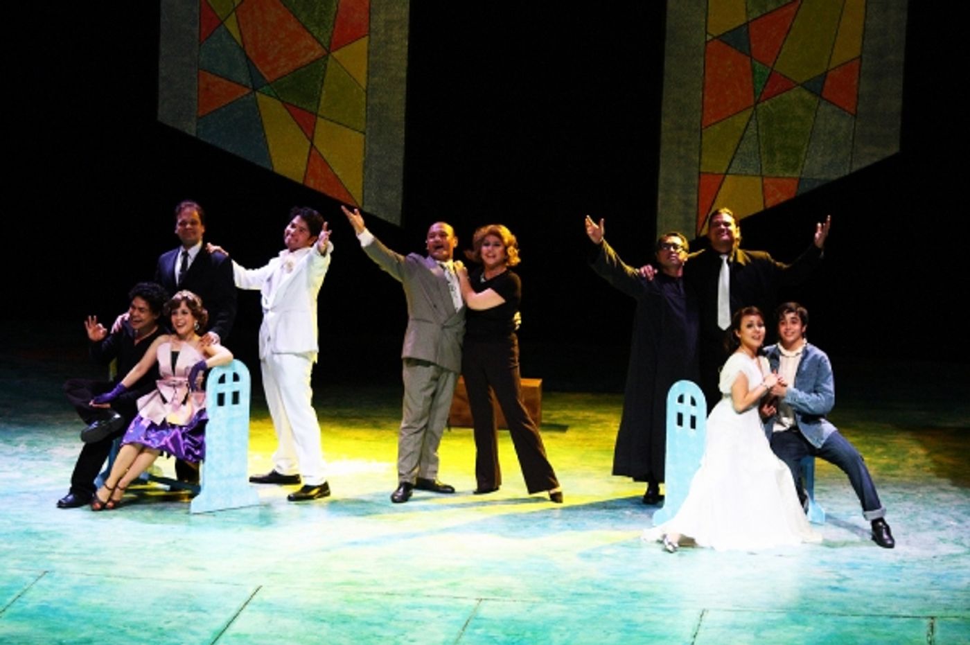 Photo Coverage:  ROMEO & BERNADETTE Manila Opening Weekend  Image