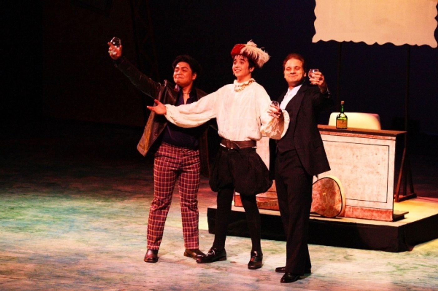 Photo Coverage:  ROMEO & BERNADETTE Manila Opening Weekend  Image