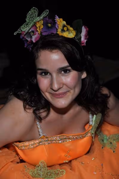 Rebecca Dealy Photo