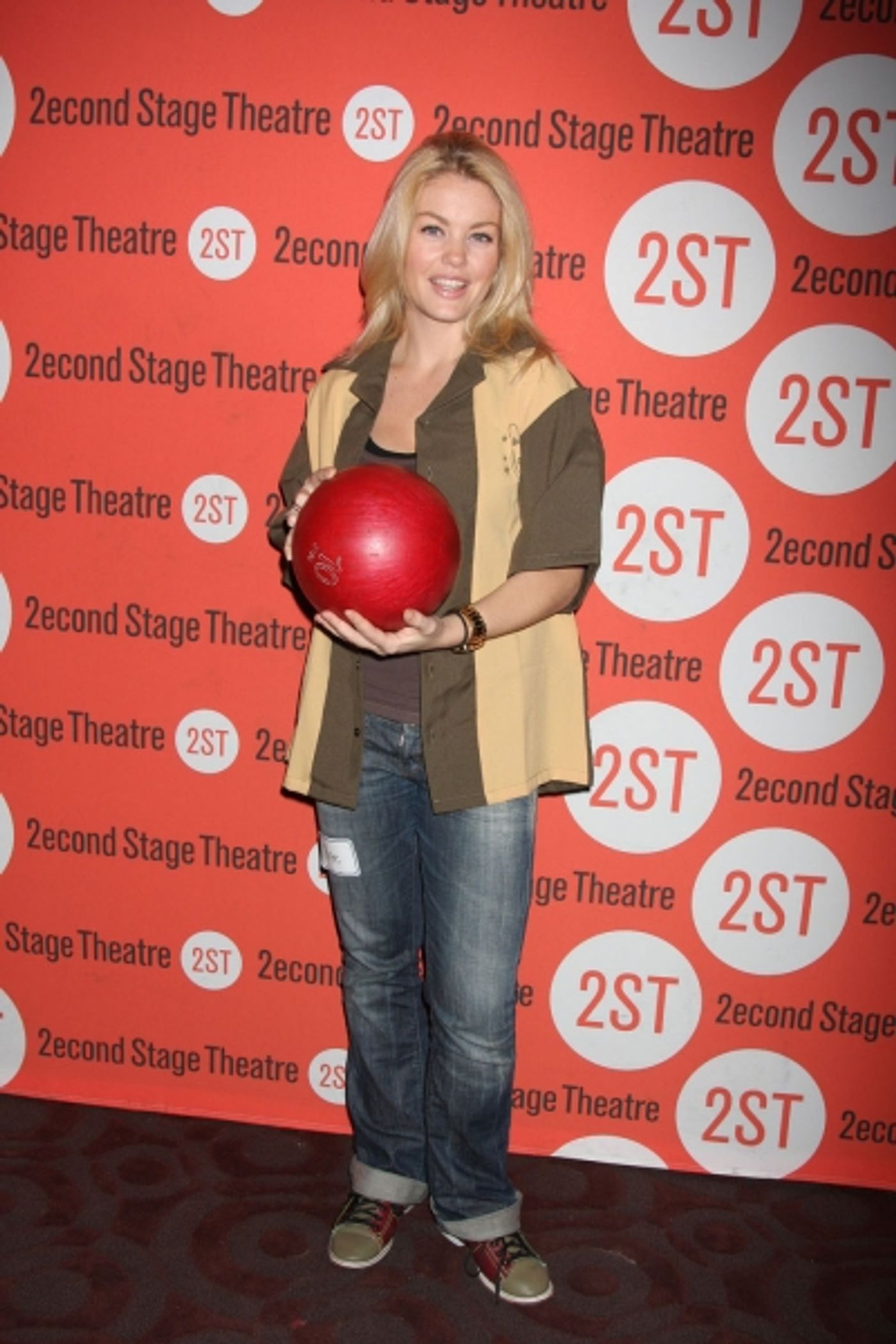 Photo Coverage: Second Stage's All-Star Bowling Fundraiser  Image