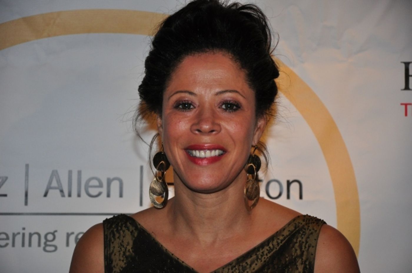 Photo Coverage: Jennifer Holliday, Anika Noni Rose et al. Celebrate 'Evidence' Photo Coverage: Jennifer Holliday, Anika Noni Rose et al. Celebrate 'Evidence' Image