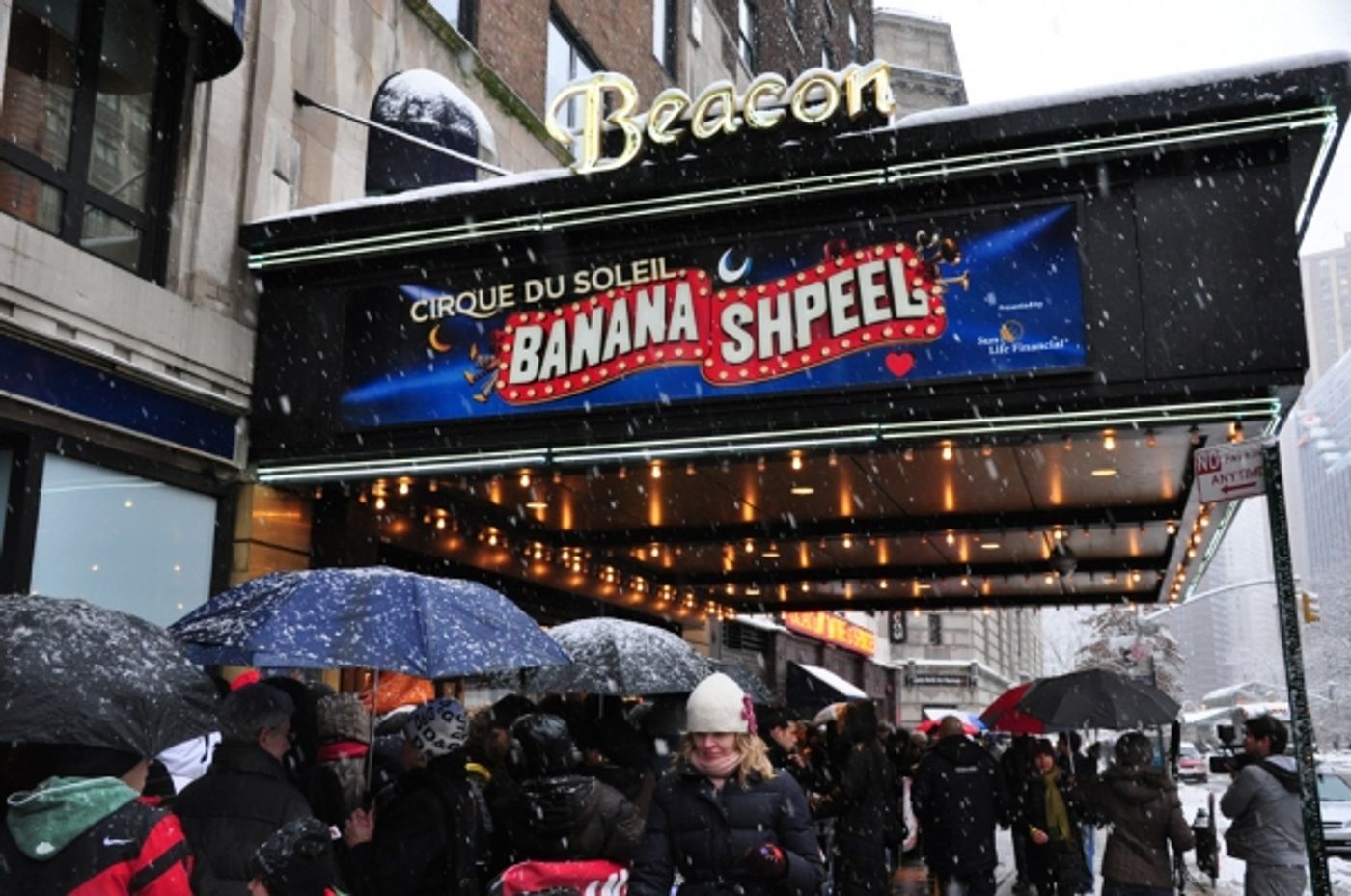 Photo Coverage: Beacon Theatre Welcomes Cirque Du Soleil's BANANA SHPEEL  Image