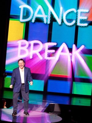 Jason Alexander as Donny Clay Photo