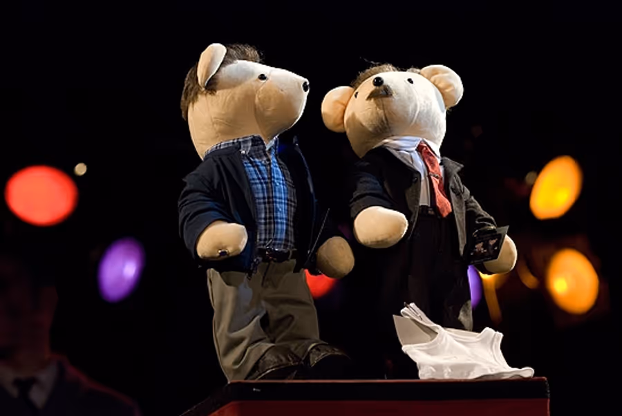 Photo Coverage: The Stars Come Out for 13 Annual BROADWAY BEARS Auction Image