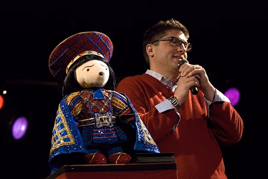 Photo Coverage: The Stars Come Out for 13 Annual BROADWAY BEARS Auction Image