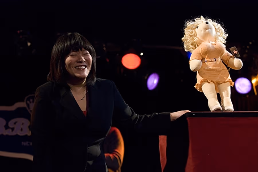 Photo Coverage: The Stars Come Out for 13 Annual BROADWAY BEARS Auction Image