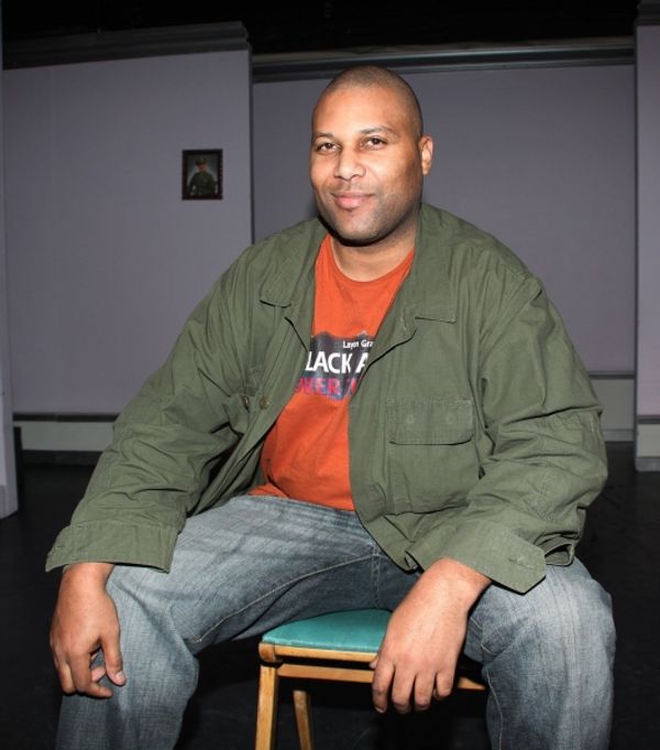 Layon Gray Photo